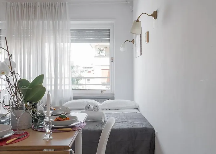 Buonvicini Urban Light Apartman *